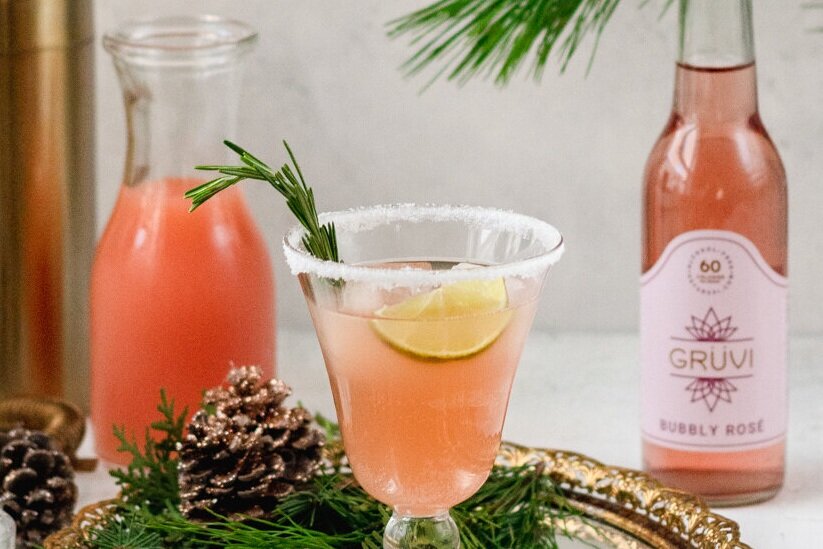 Wintertime Rosé Paloma Mocktail